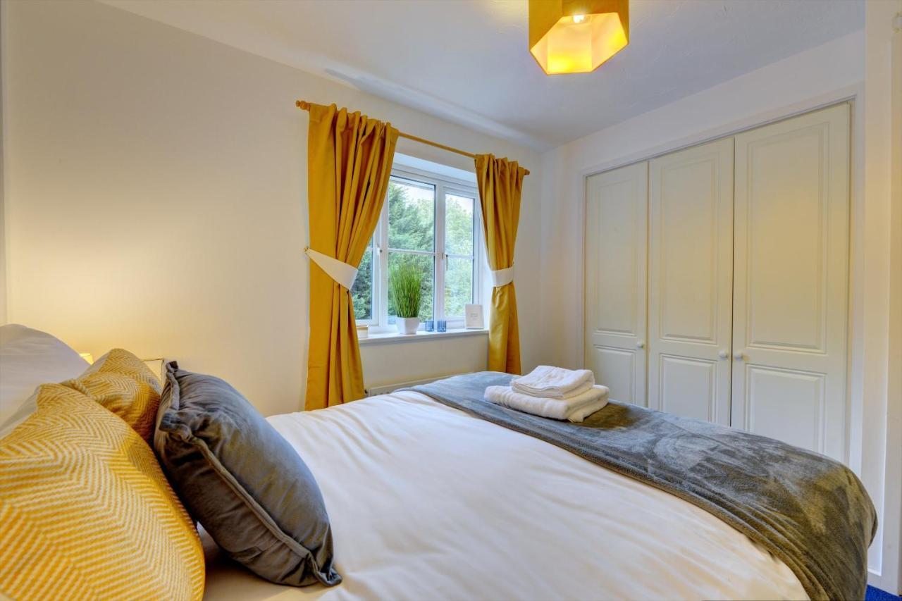 Modern 2 Bed House Sleeps 6 Southam Town Centre - Inspire Homes Ltd Exteriör bild