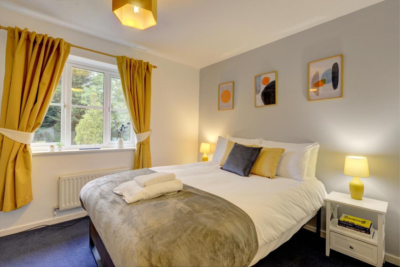 Modern 2 Bed House Sleeps 6 Southam Town Centre - Inspire Homes Ltd Exteriör bild
